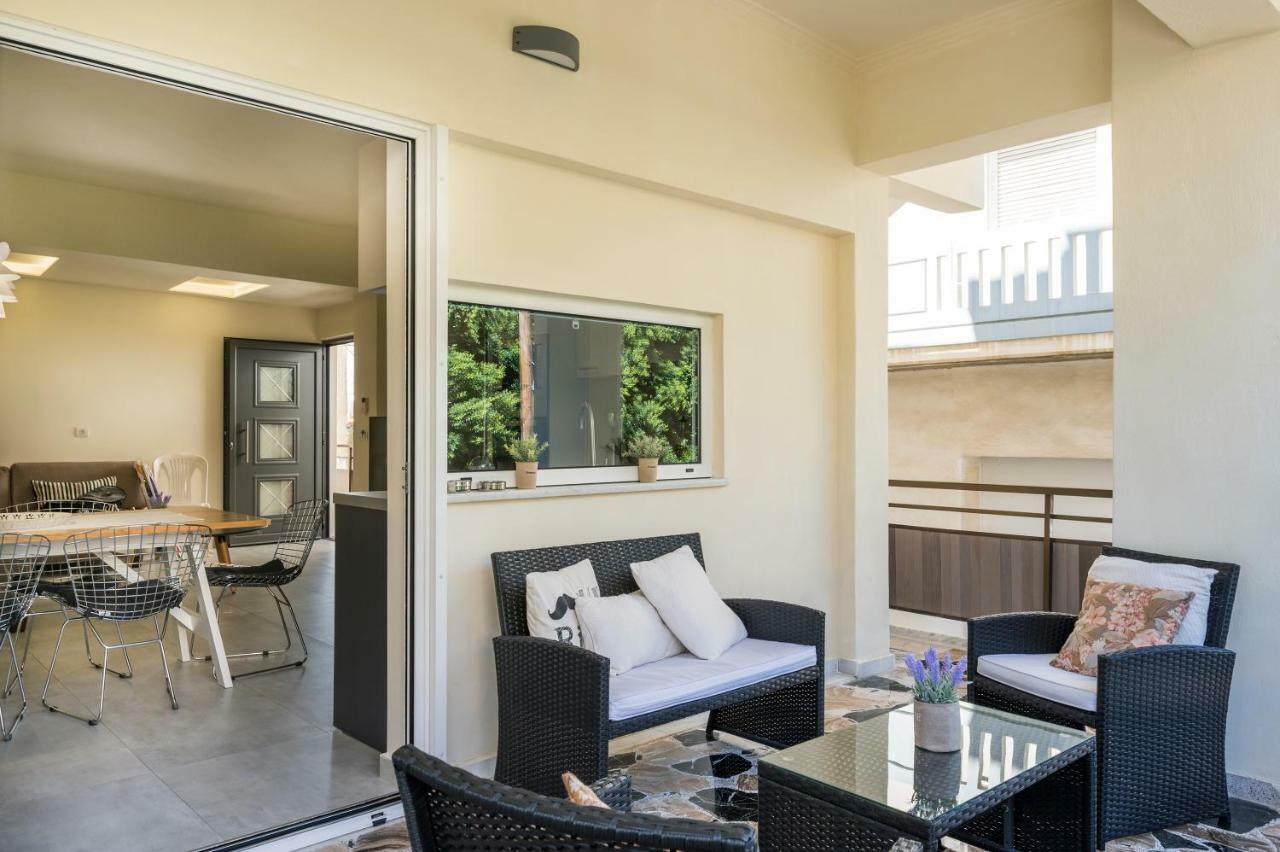 110m² 3 slaapkamer, 2 privé badkamer Appartement in Chania Chania  Buitenkant foto